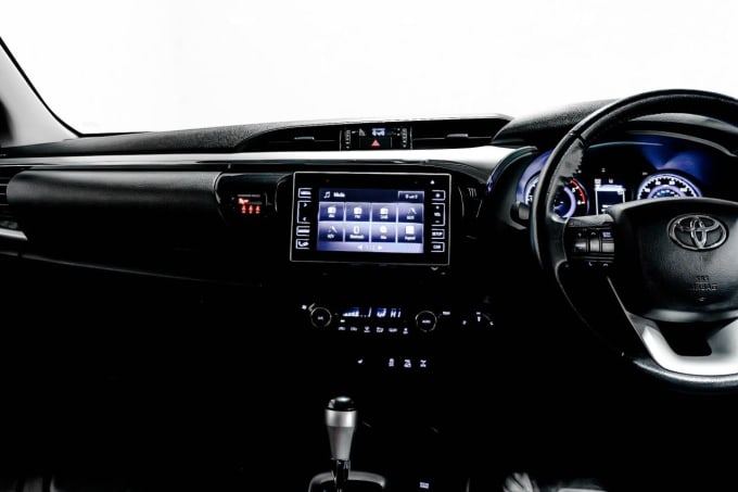 2025 Toyota Hi-lux