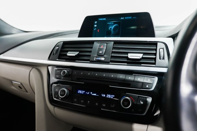 2025 BMW 3 Series