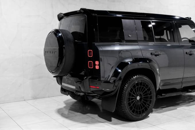 2025 Land Rover Defender