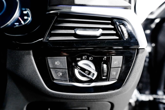 2025 BMW 5 Series