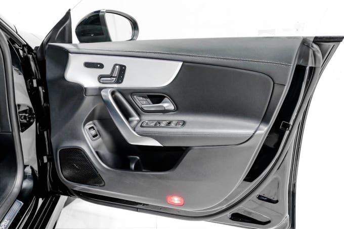 2025 Mercedes-benz Cla