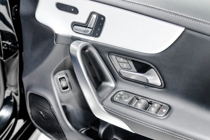 2025 Mercedes-benz Cla
