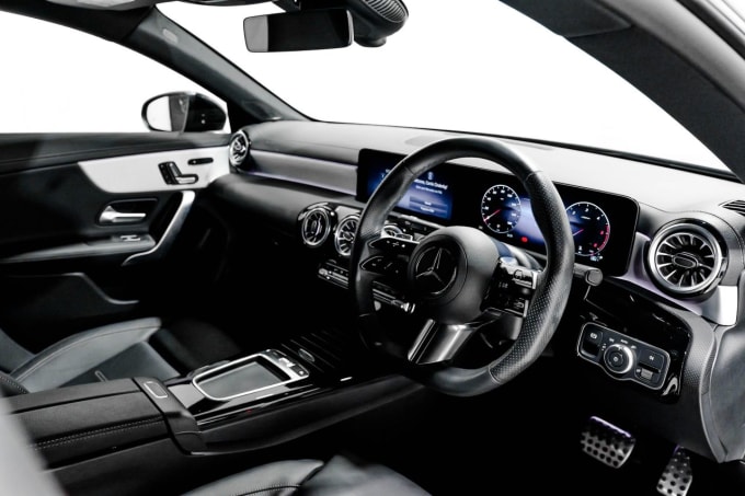 2025 Mercedes-benz Cla