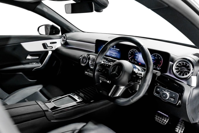 2025 Mercedes-benz Cla