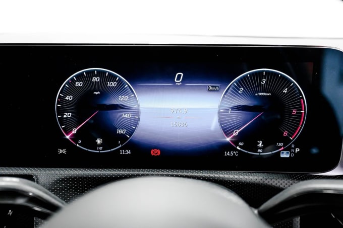 2025 Mercedes-benz Cla