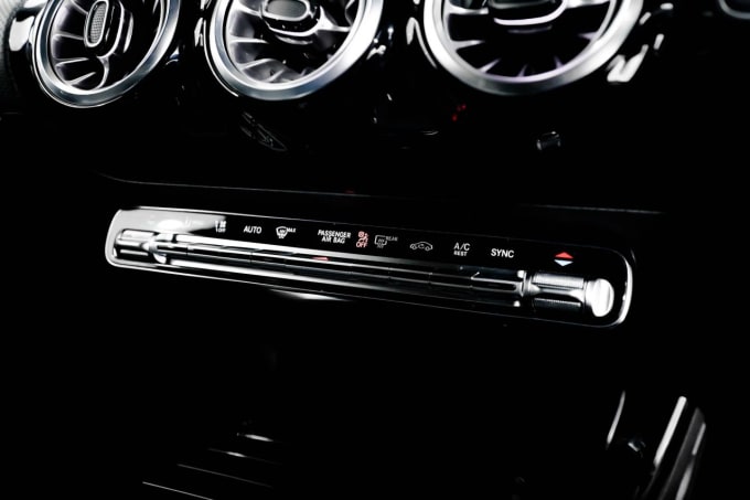 2025 Mercedes-benz Cla