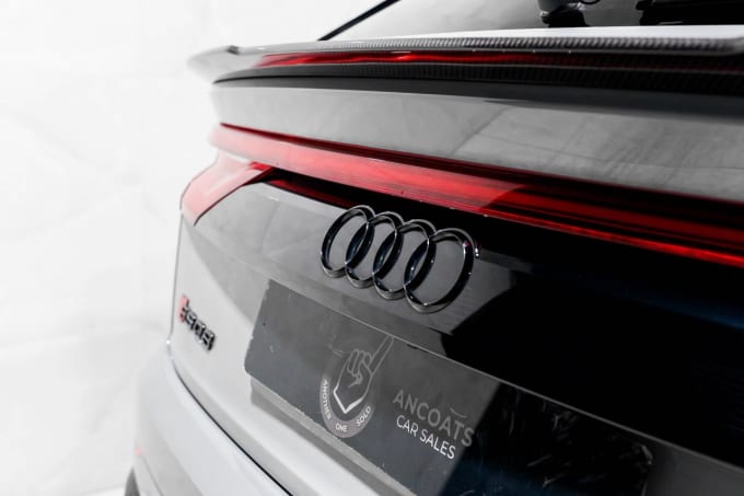2025 Audi Rsq8