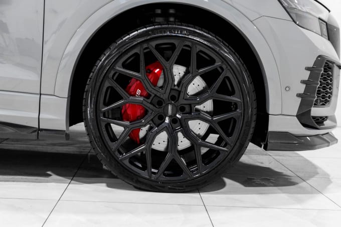 2025 Audi Rsq8