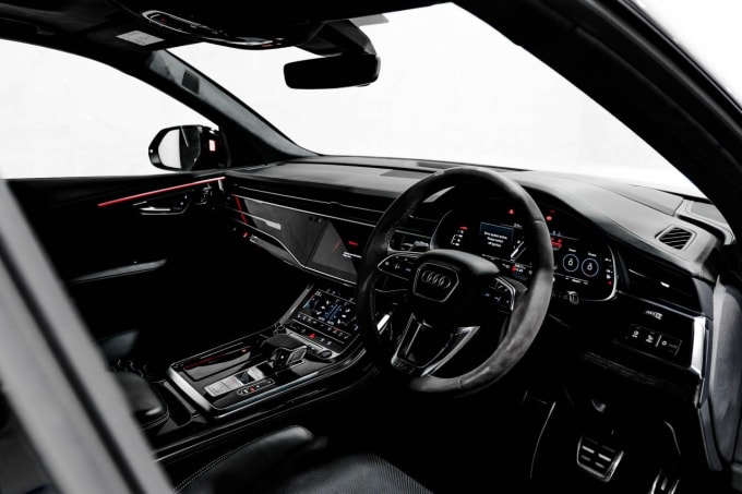 2025 Audi Rsq8