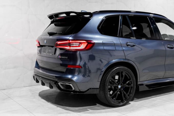 2025 BMW X5