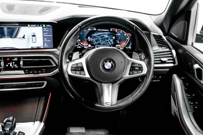 2025 BMW X5