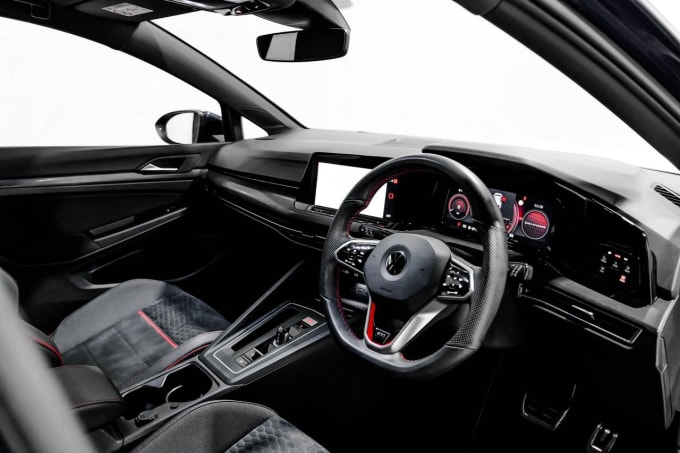 2025 Volkswagen Golf