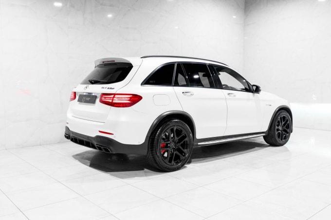 2025 Mercedes-benz Glc