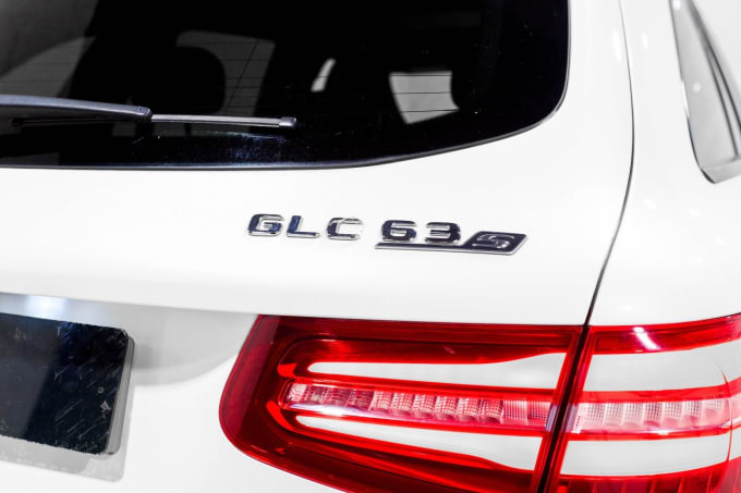 2025 Mercedes-benz Glc