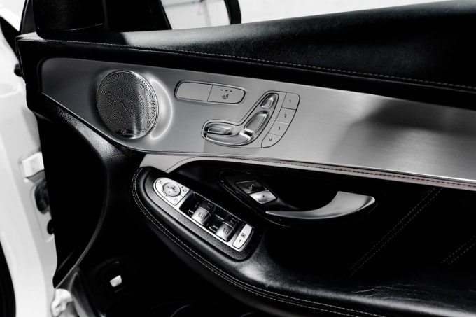 2025 Mercedes-benz Glc
