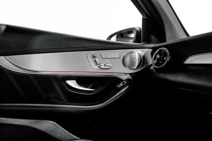 2025 Mercedes-benz Glc
