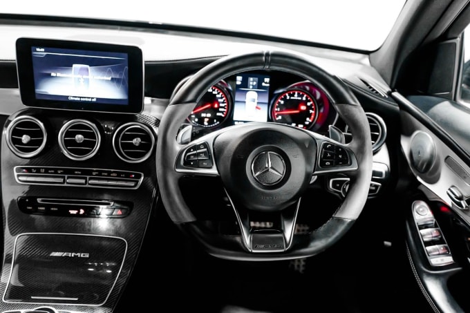 2025 Mercedes-benz Glc