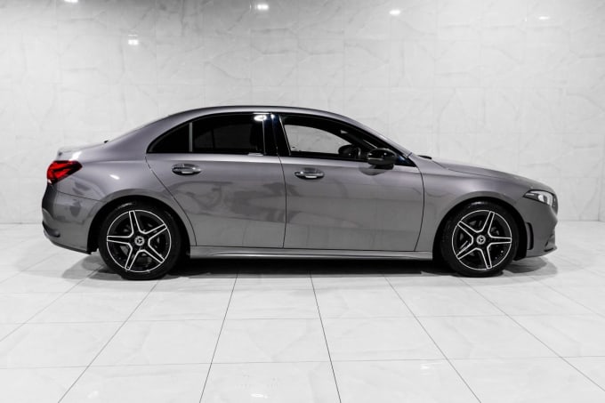 2025 Mercedes-benz A-class