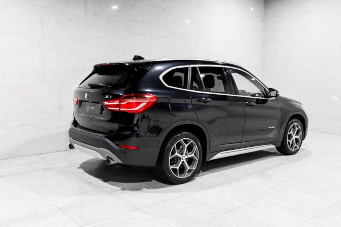 2025 BMW X1