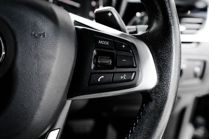 2025 BMW X1