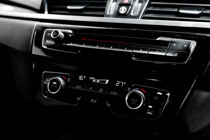 2025 BMW X1