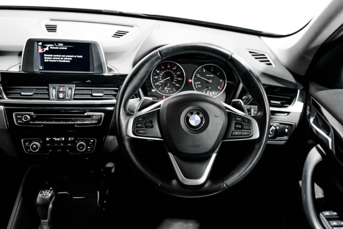 2025 BMW X1