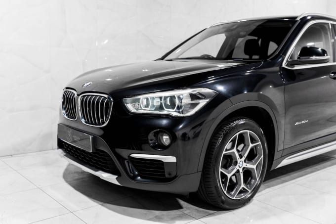 2025 BMW X1
