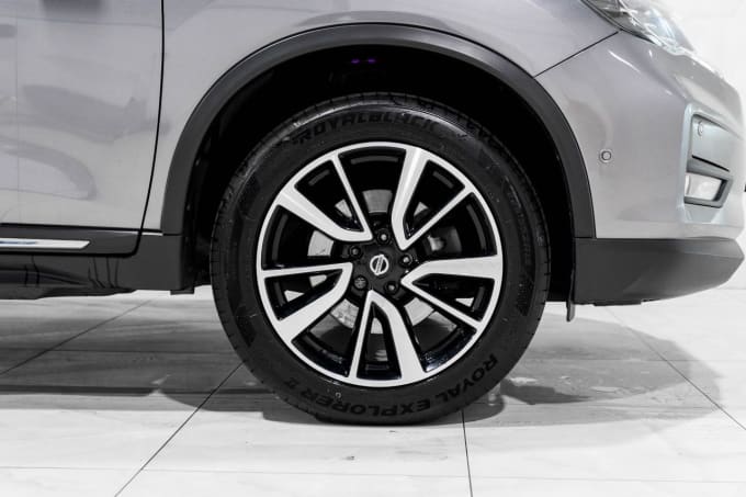 2025 Nissan X-trail