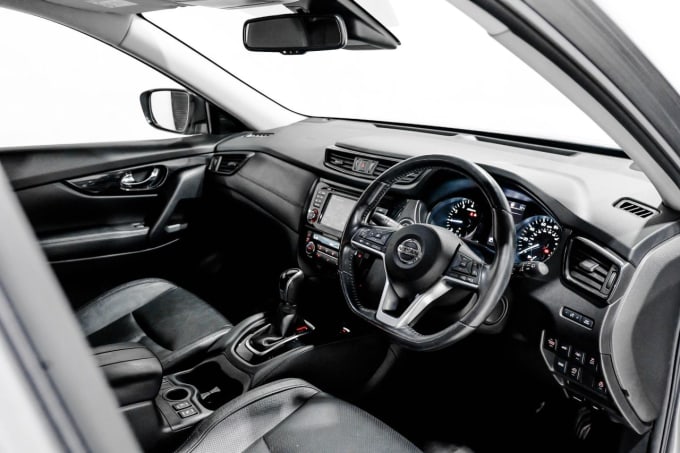 2025 Nissan X-trail