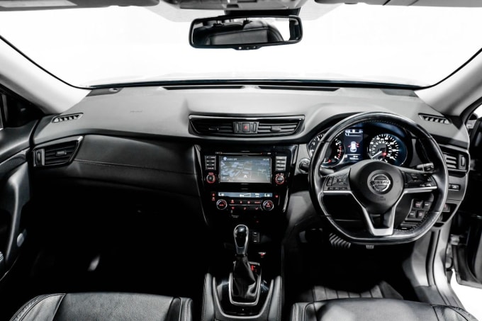 2025 Nissan X-trail