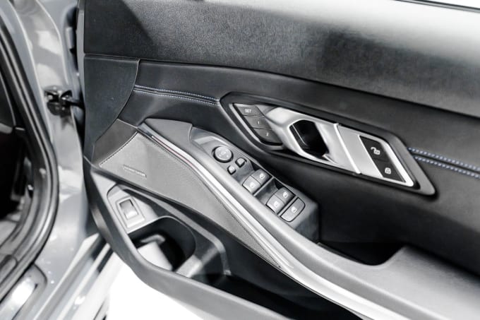 2025 BMW 3 Series