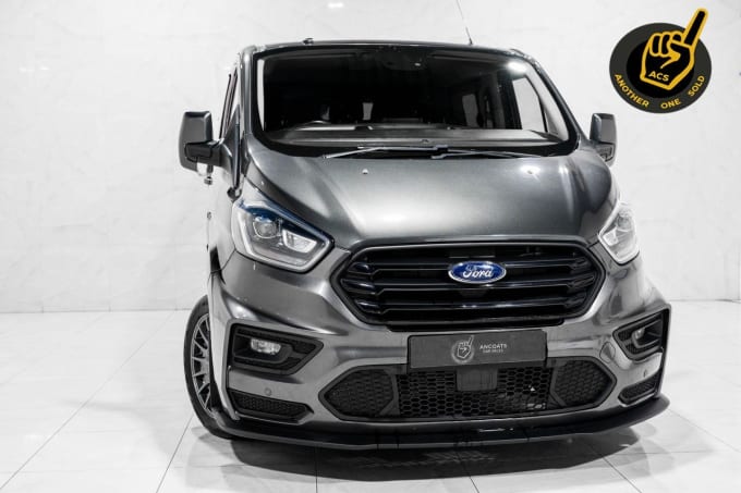 2025 Ford Transit Custom