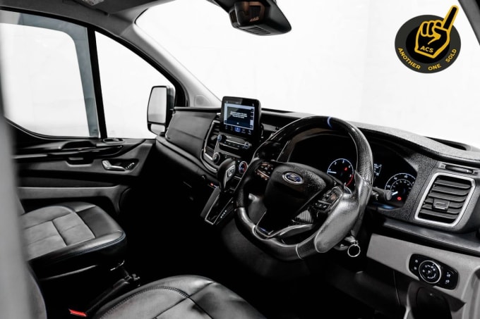 2025 Ford Transit Custom