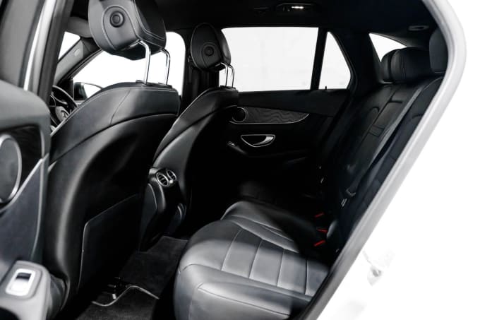 2025 Mercedes-benz Glc
