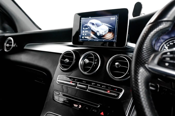 2025 Mercedes-benz Glc