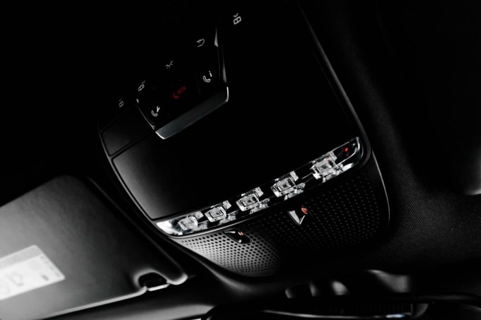 2025 Mercedes-benz Glc