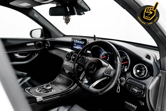 2025 Mercedes-benz Glc