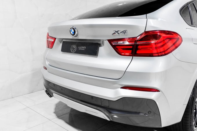 2025 BMW X4