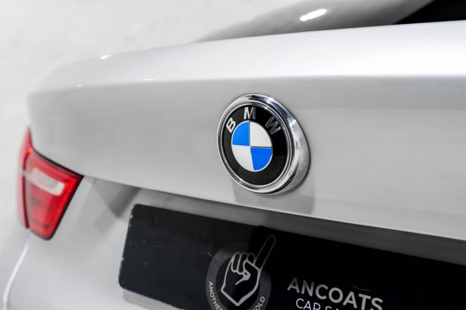 2025 BMW X4
