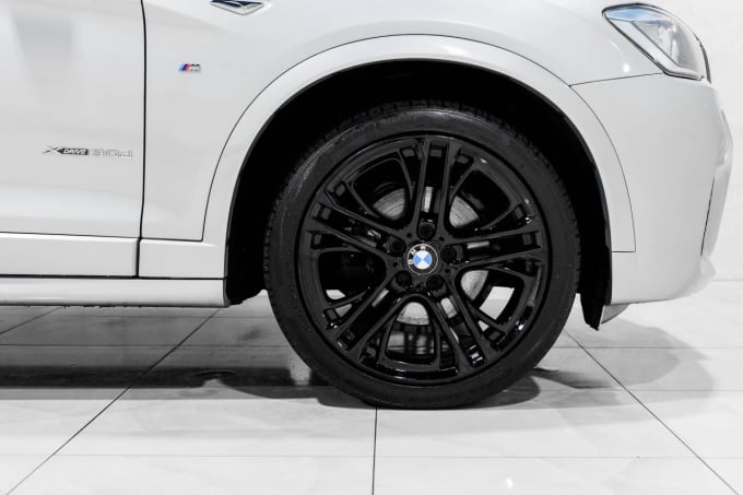 2025 BMW X4
