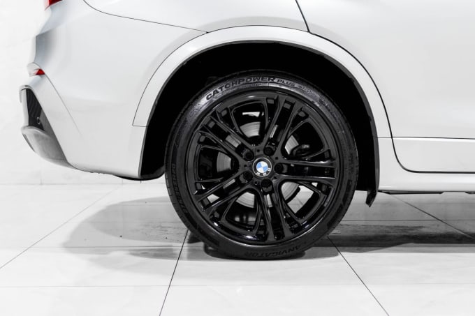 2025 BMW X4
