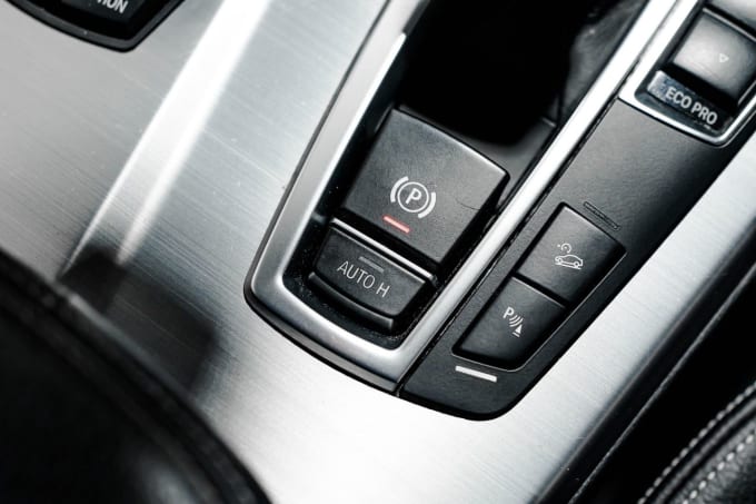 2025 BMW X4