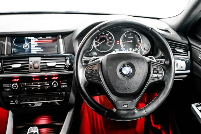 2025 BMW X4