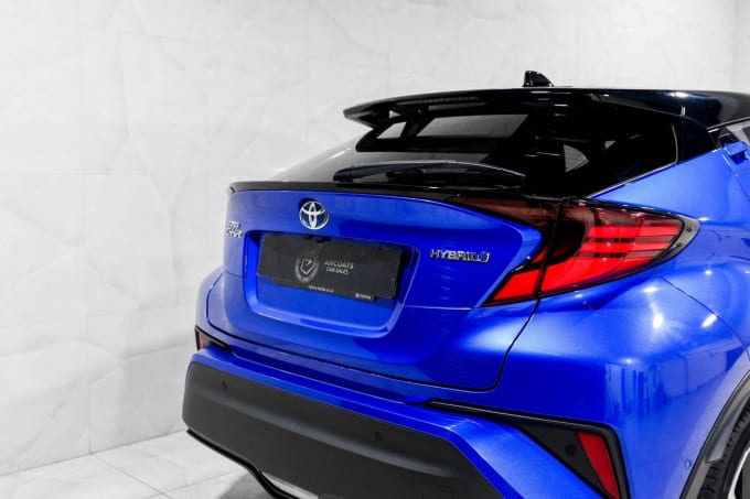2025 Toyota C-hr