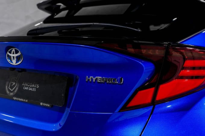 2025 Toyota C-hr