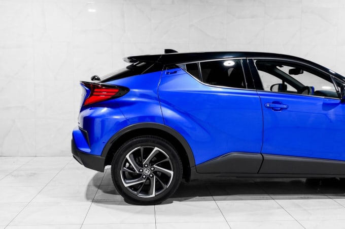 2025 Toyota C-hr