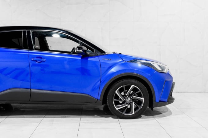 2025 Toyota C-hr