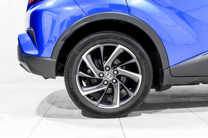 2025 Toyota C-hr