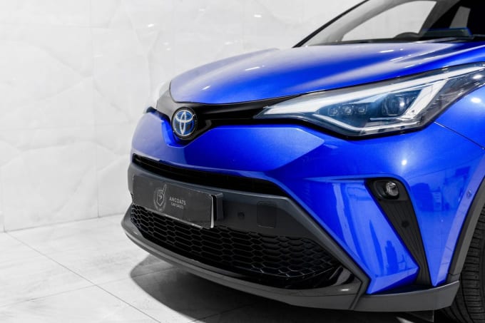 2025 Toyota C-hr