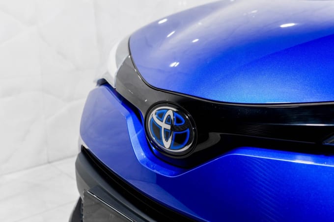 2025 Toyota C-hr